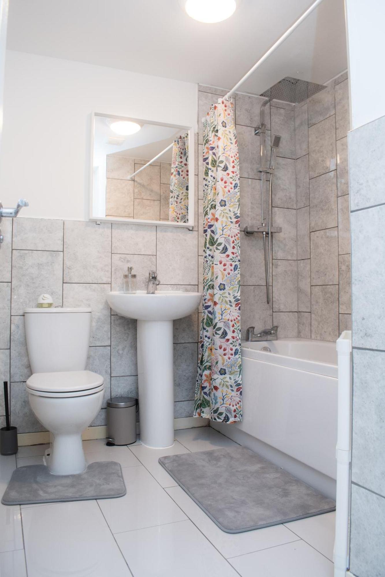Вилла Comfy Modern 3Br Semi Detached 400Mb Wifi Free Double Parking Ньюкасл-апон-Тайн Экстерьер фото